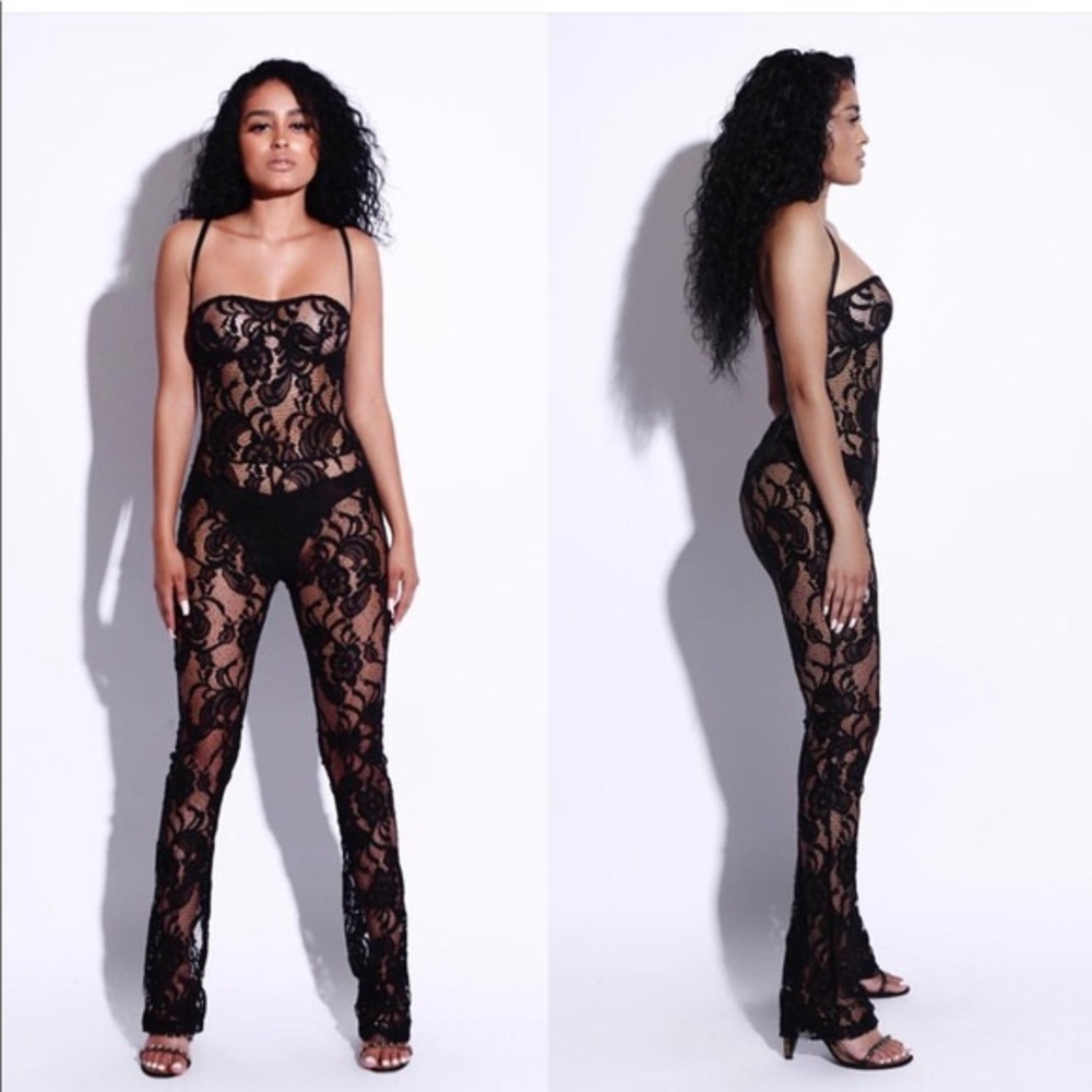 Matte Brand Full lace Siren Bodysuit